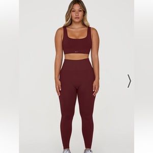 NWT SETactive Sculptflex Leggings in Hug - S